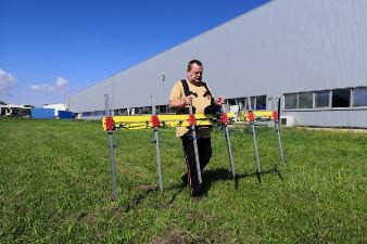 6-sensor walking design gradiometer scanner
