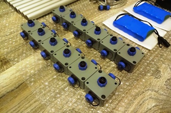 Sensor commutation units