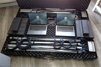 Automatic 24/7 magnetic field gradient monitoring system for seaship